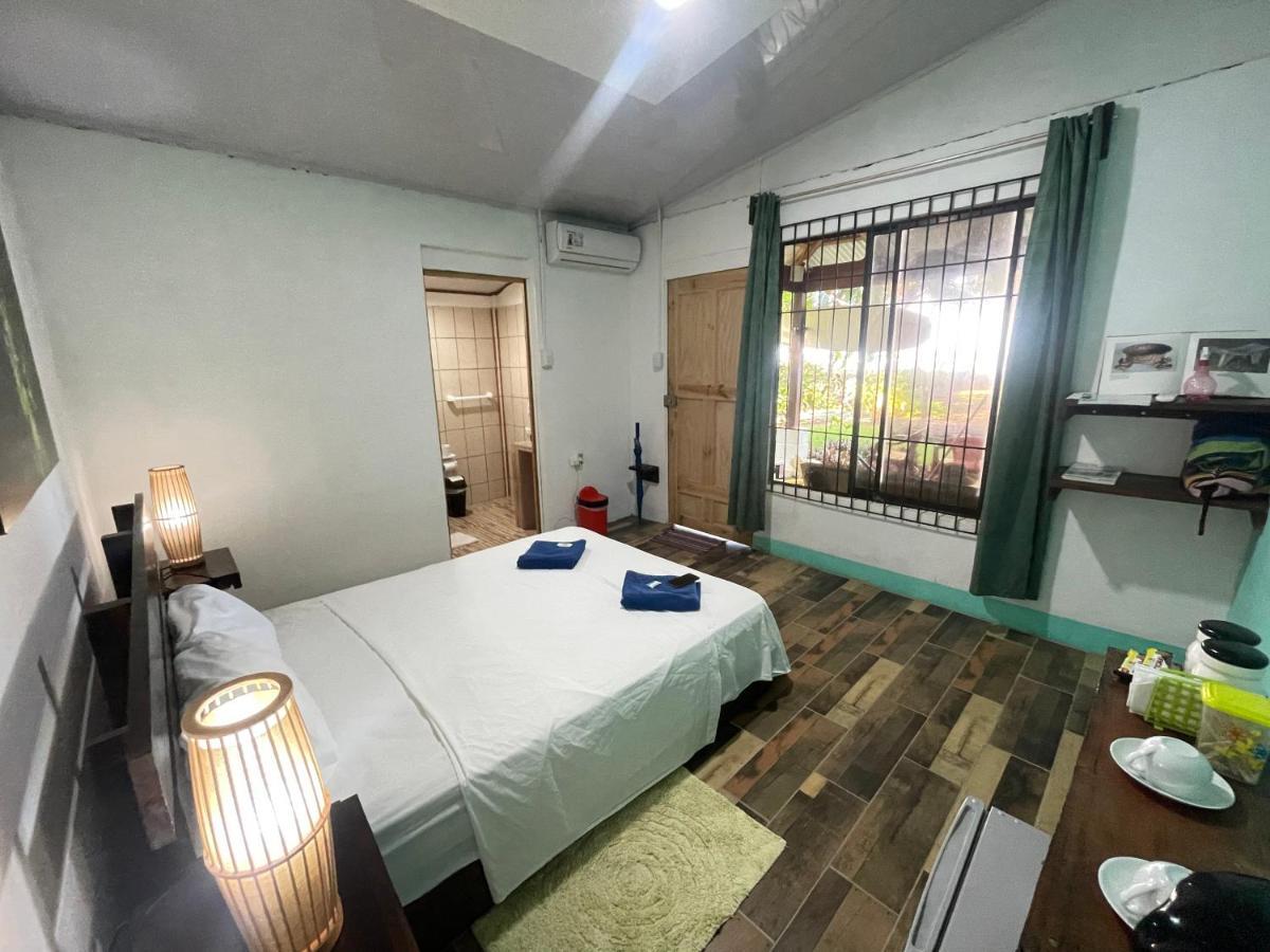 Casa Turtle Bogue Hotel Тортугеро Екстериор снимка