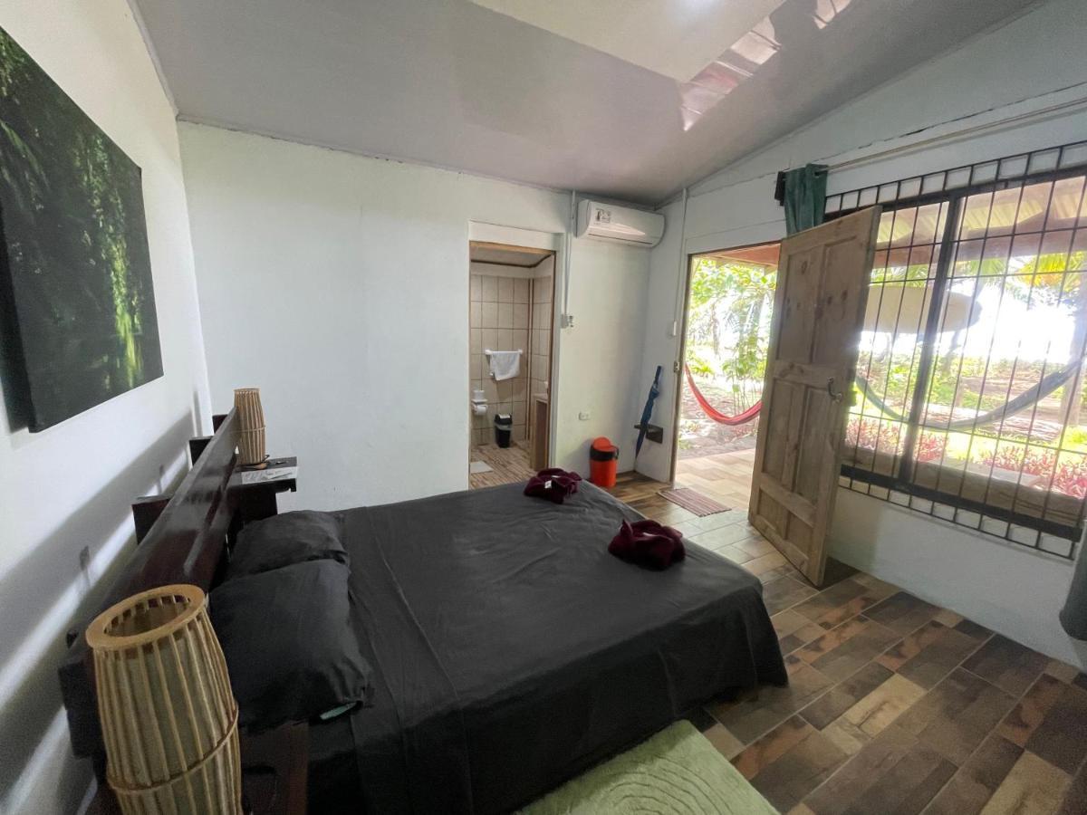 Casa Turtle Bogue Hotel Тортугеро Екстериор снимка