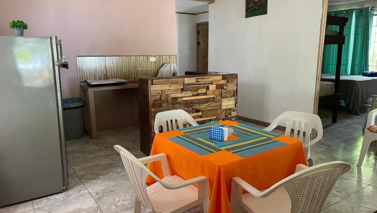 Casa Turtle Bogue Hotel Тортугеро Екстериор снимка
